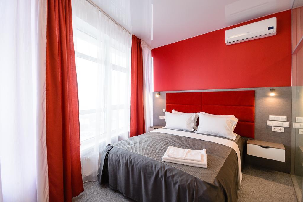 Partner Guest House Klovs'Kyi Kiev Esterno foto